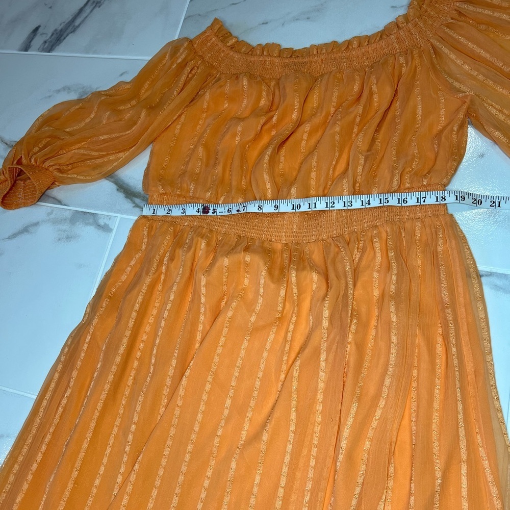 ASOS DESIGN curve off the shoulder maxi dress - Picture 4 of 12